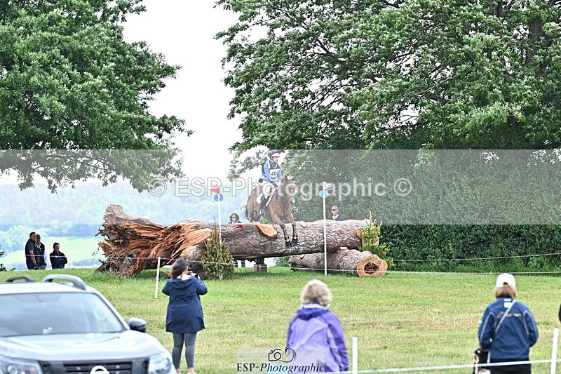 250525A-121050-15936 - D-402-Isabelle.Cook-CYMOON.F.Z