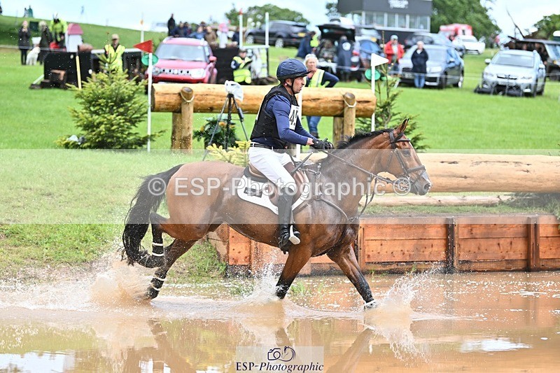 240526-141245-23815 - 449-REDFIELD_FYRE-Cassie_Sanger