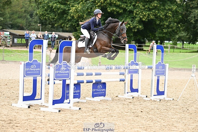230930-122721-00475 - Cls 5 Pony Foxhunter & 1.10m Open