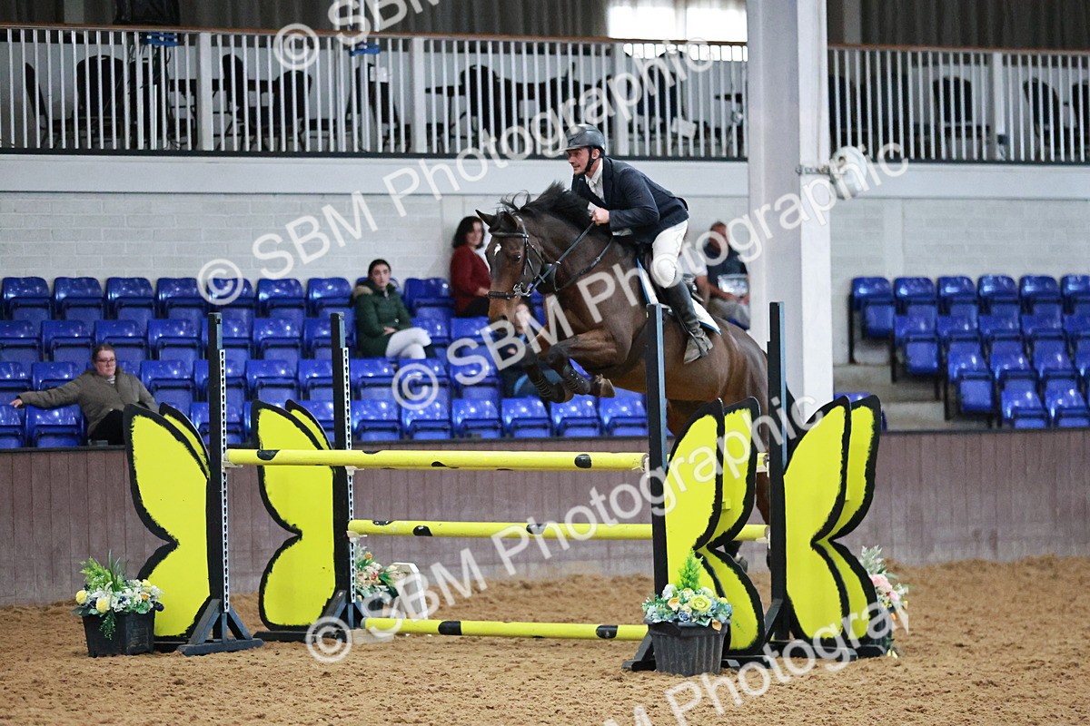 SBM_001813 - Class 5 - Senior Foxhunter 1.20m