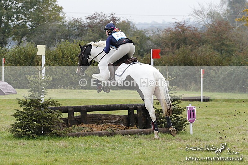 WWHT 181020 WWHT 181020 1036 - WWEC Novice Pairs (0.80m) 18/10/20