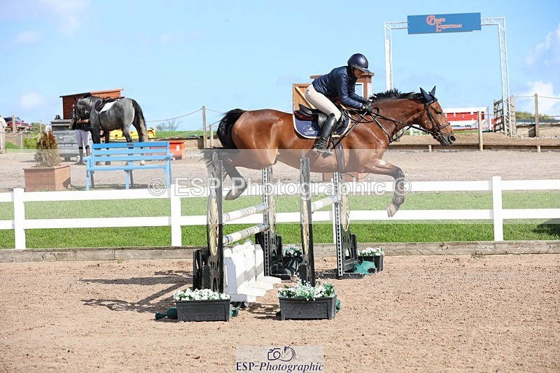 250913-151845-07502 - Cls 26 1.10m Amateur Quali