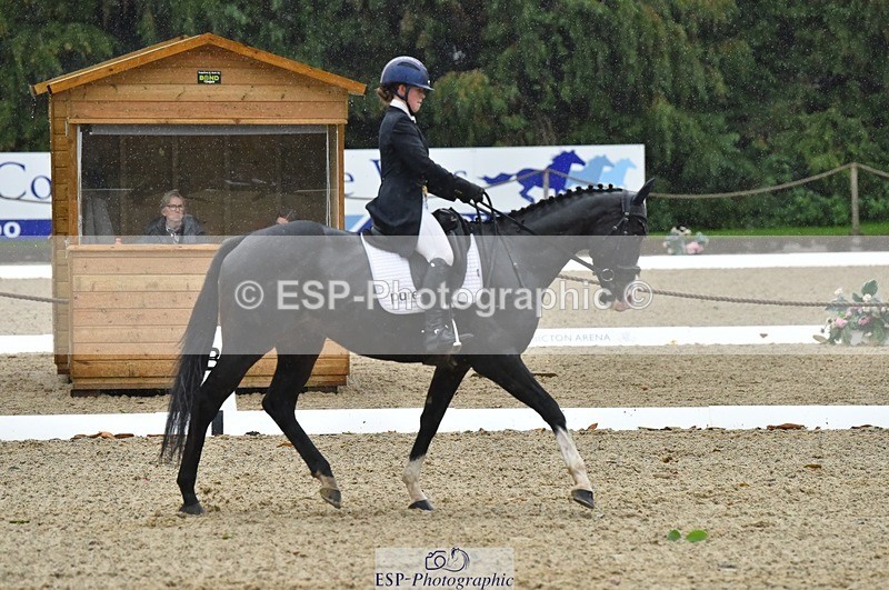 231018-145158-00653 - 004-CARTOON.HERO-Sophie.Wildern-DR