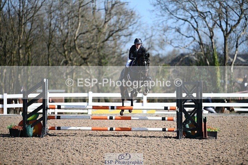 250330-100716-05998 - Cls 32 British Novice and 90cm