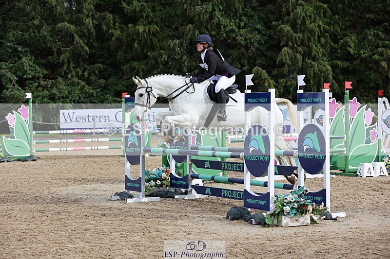 251026A-123352-24732 - F-415-Tara.Leddy