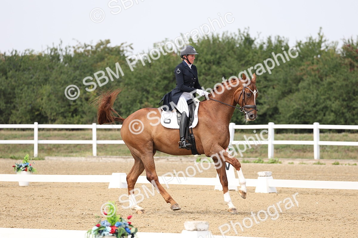 SBM_007214 - Class 9 - FEI INT I - 13.37-14.33