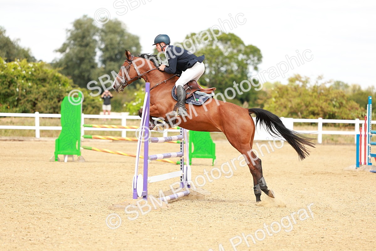 SBM_007016 - Class 4 - Senior British Newcomers - 1.10m