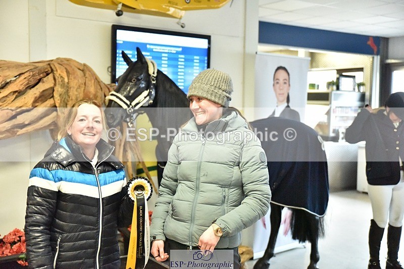 250214-153252-02537 - Advanced Medium Silver Presentations