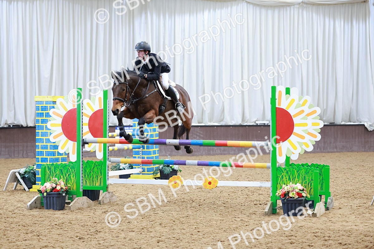 SBM_003903 - Class 11 - Senior Newcomers/ 1.10m Open