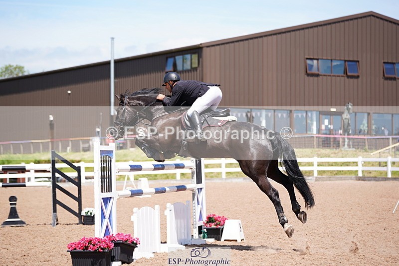 240525A-132332-06194 - Cls 17 National 1.30m