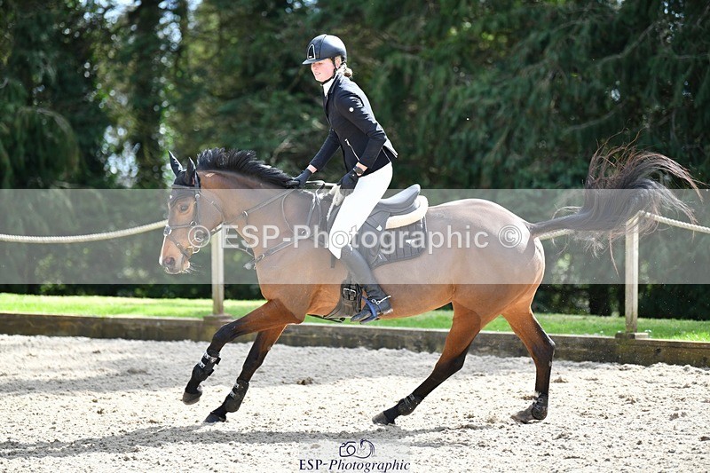 240324-125644-02723 - Cls 9 Snr 1.05m Open