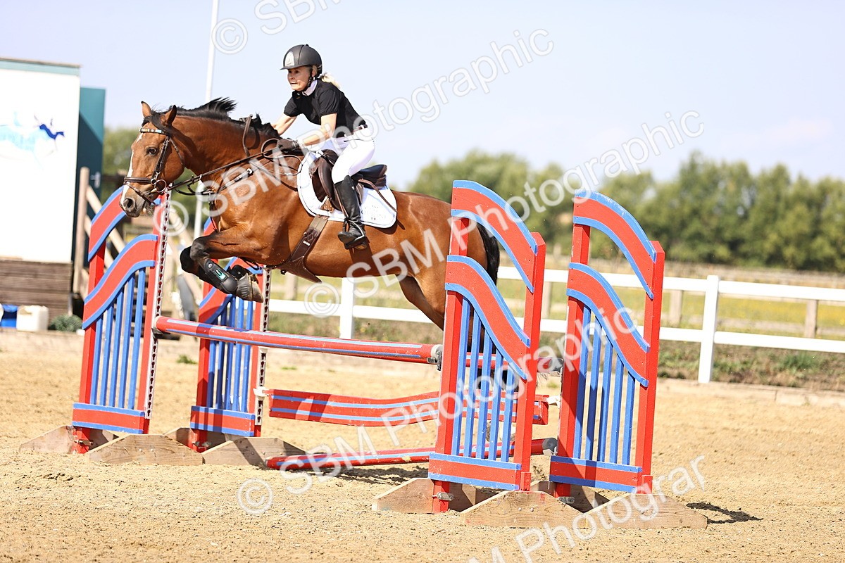 SBM_005731 - Class 9 - Senior British Novice - 90cm