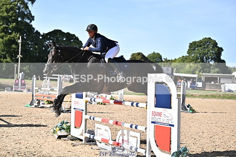 260906A-161147-04599 - Cls 24 Snr Foxhunter