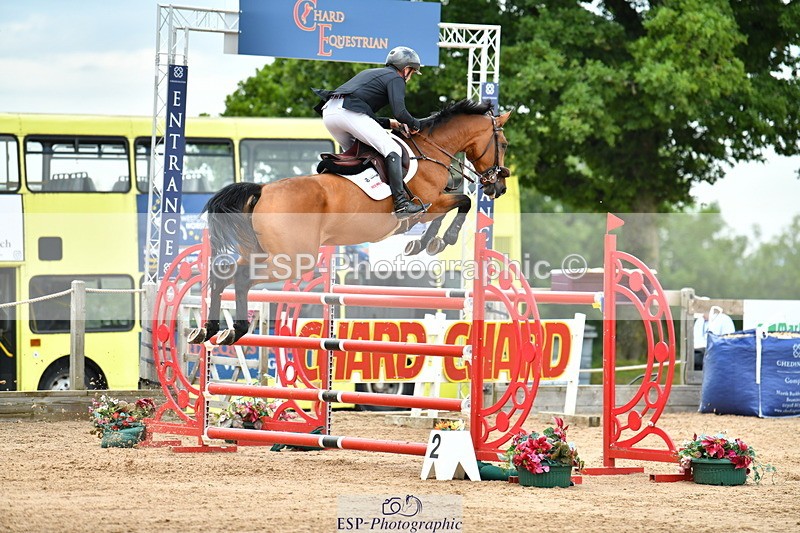 230720A-150742-03714 - Cls 9, 2 Star Big 1.40m Start to break