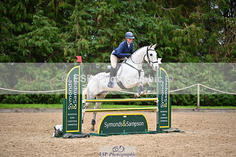 251026A-161639-26702 - F-477-Ella.Weeks