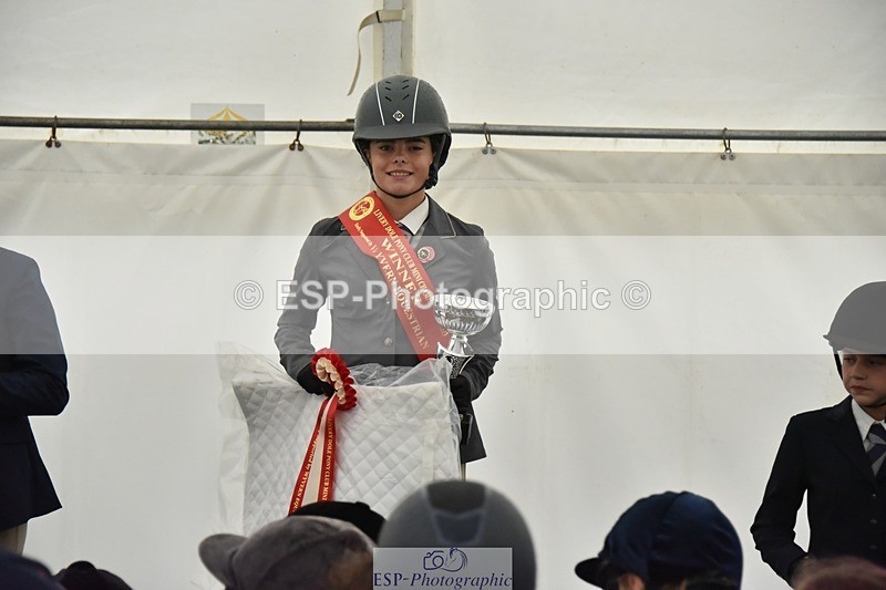 230825-171220-12984 - Friday 60cm and 70cm presentations