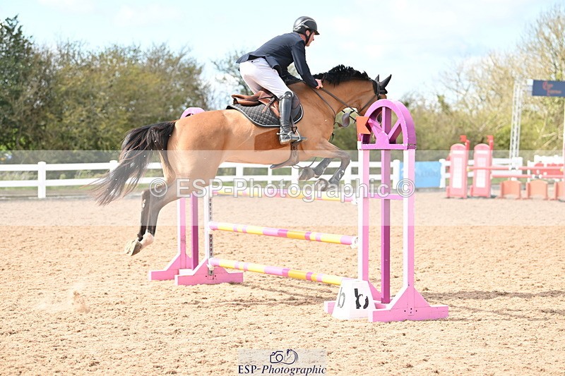 240419A-152341-08649 - Cls 14, 1 Star Bronze Tour 1.10m