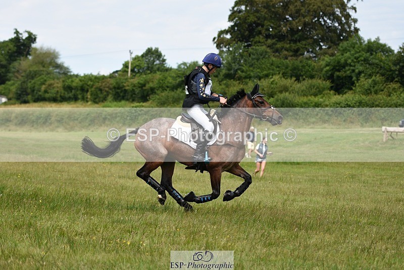 230625-111312-02300 - XC 90cm 11.00 to 12.00