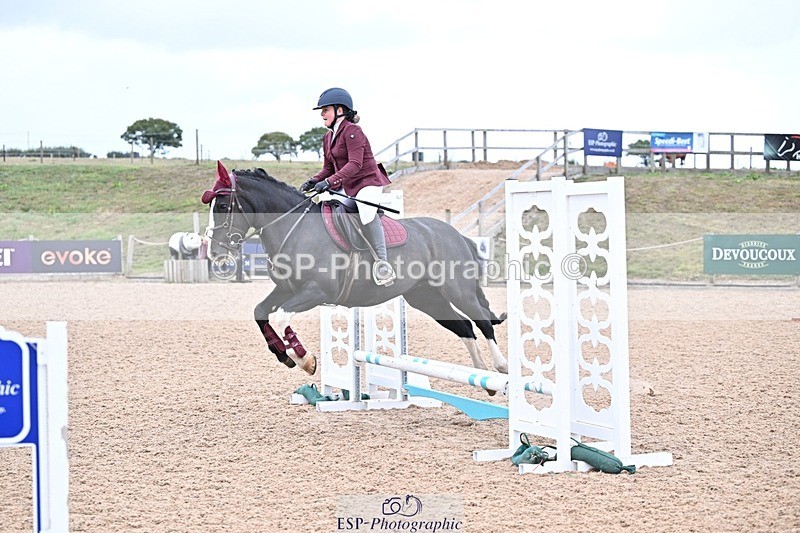 250826-154850-00199 - Clear Round and 60cm