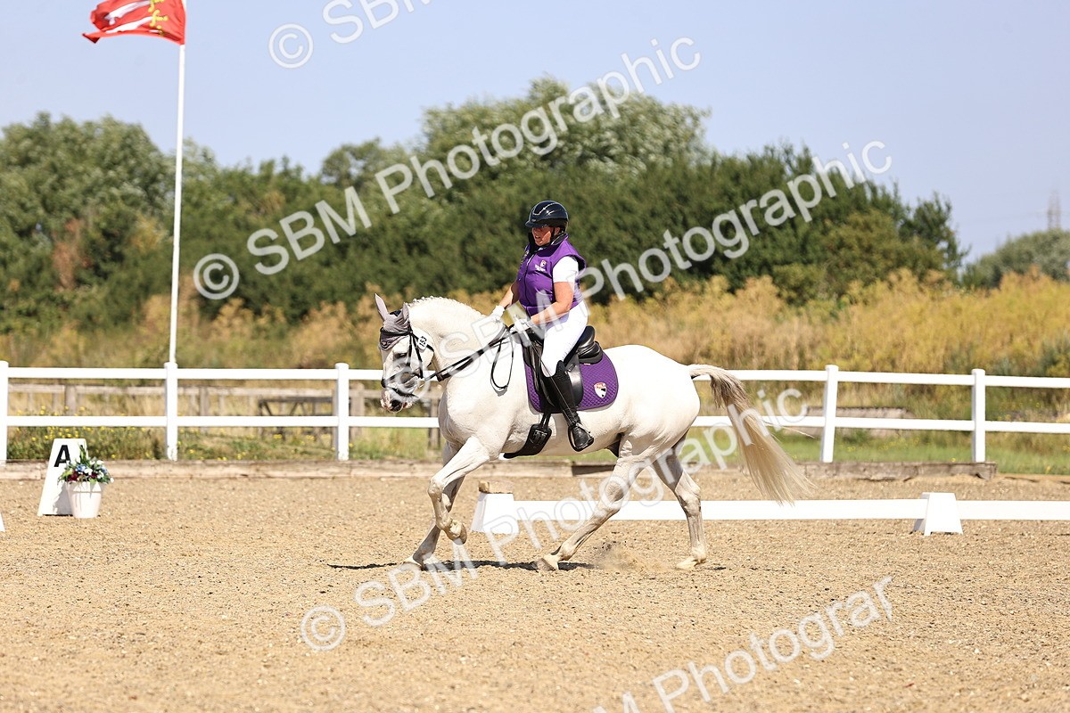 SBM_009349 - Novice 5 - 9.50-10.53