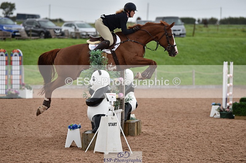 230812A-151344-10137 - Cls 36 Nat 1.30m Open