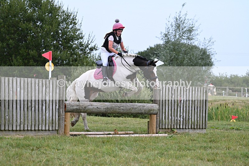 WJ7_8450 - 80cm XC Time 15:45 to 16:02
