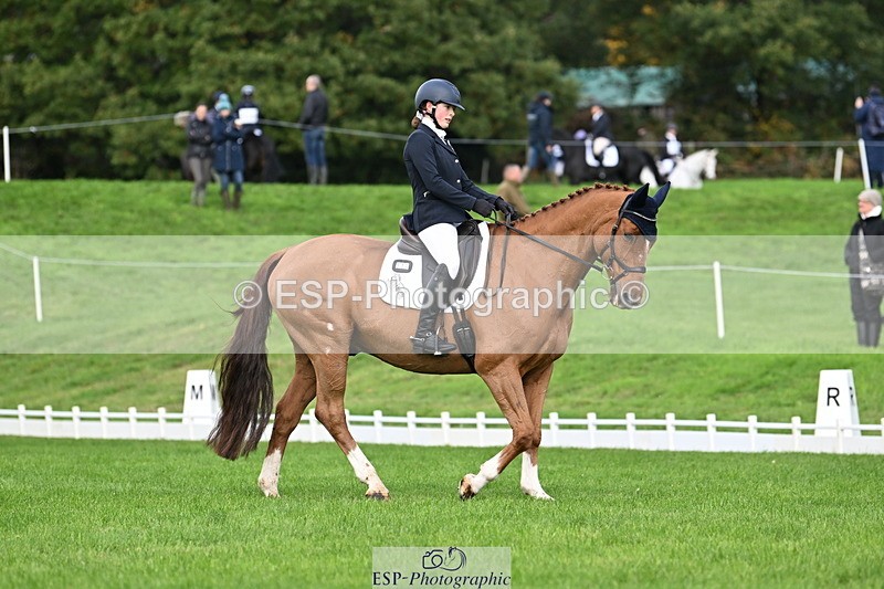 251023A-112913-03571 - G-513-Mimi.van.Ufford