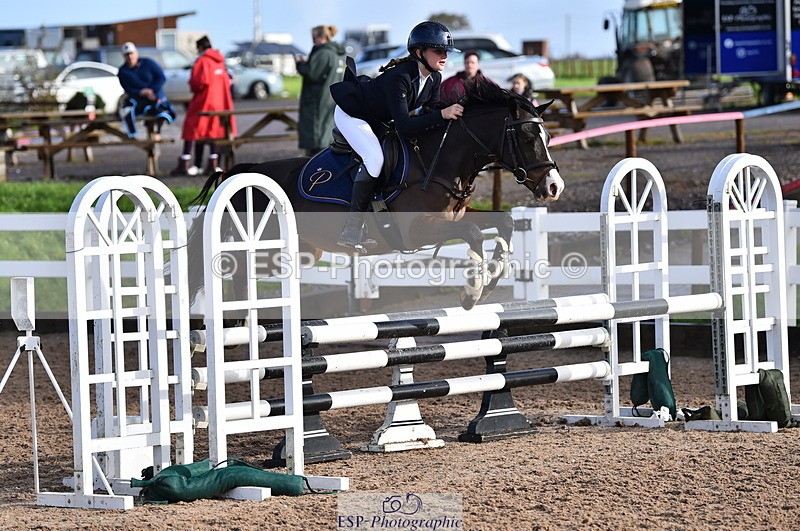 231028A-110526-00688 - Cls 2 British Novice & 80cm Open