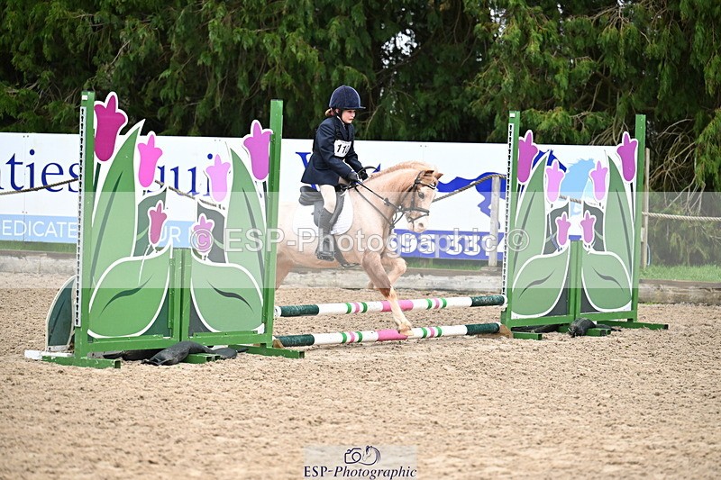 260222A-093246-00140 - 40cm Lead Rein and Assisted