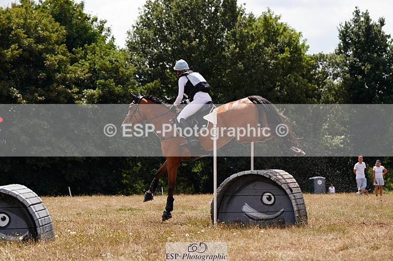 250802A-125820-04208 - B-082-Esther.Cook-GRANDISSIMO