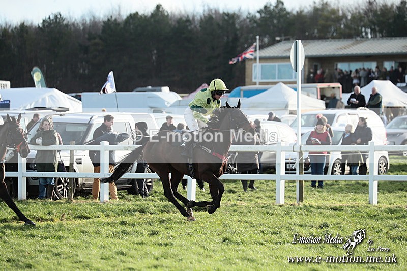 PtP 141225  1408 - New Forest Hounds PtP Larkhill 14/12/25