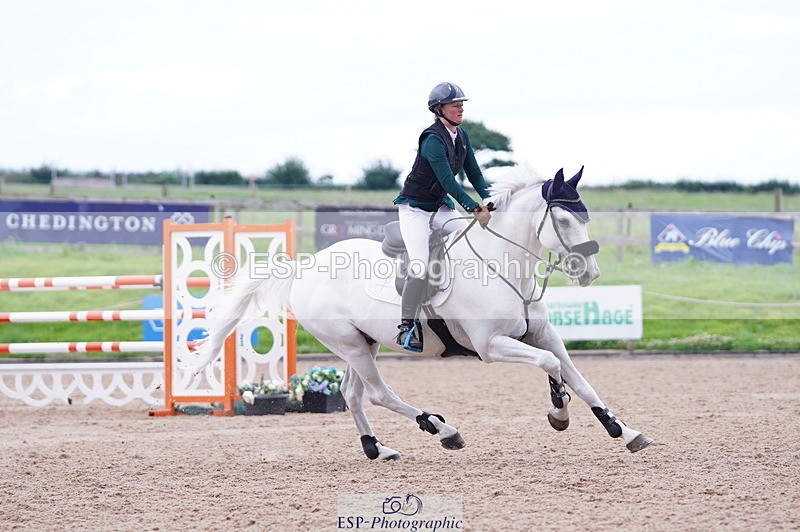 240802A-170200-05786 - Cls 19 National 1.30m Open