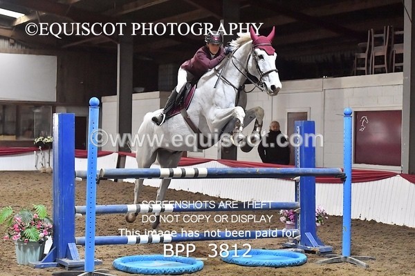 BPP_3812 - CLASS 24 Senior Newcomers/ 1.10m Open