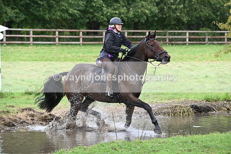 WJ6_5767 - Time at Photographer 12:31 to 12:40