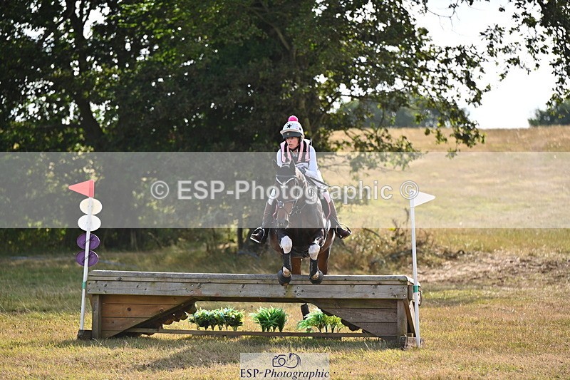 250803A-173105-18067 - S-859-Yssie.Galvin-FLEETING.INCA