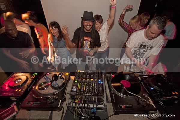 193 - Friends-&-Family @ the-roadhouse 24.04.15