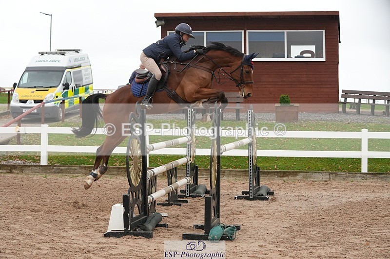 251109-110810-03485 - Cls 20 Newcomers and 1.10m Open