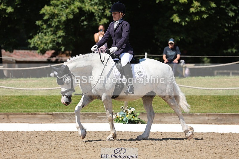 240719-111350-00915 - 215-Emma_Lomas-Hillgarth_Bombay_Saphire