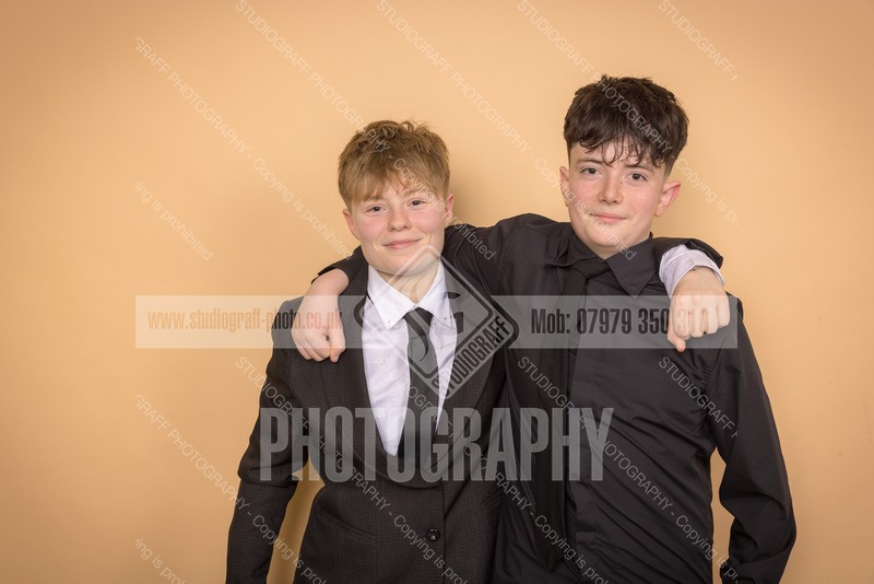 R5L1_2555 - Thurso high school 2025 - Senior prom