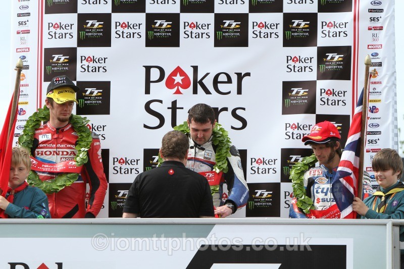 TT148615 - Senior TT Podium