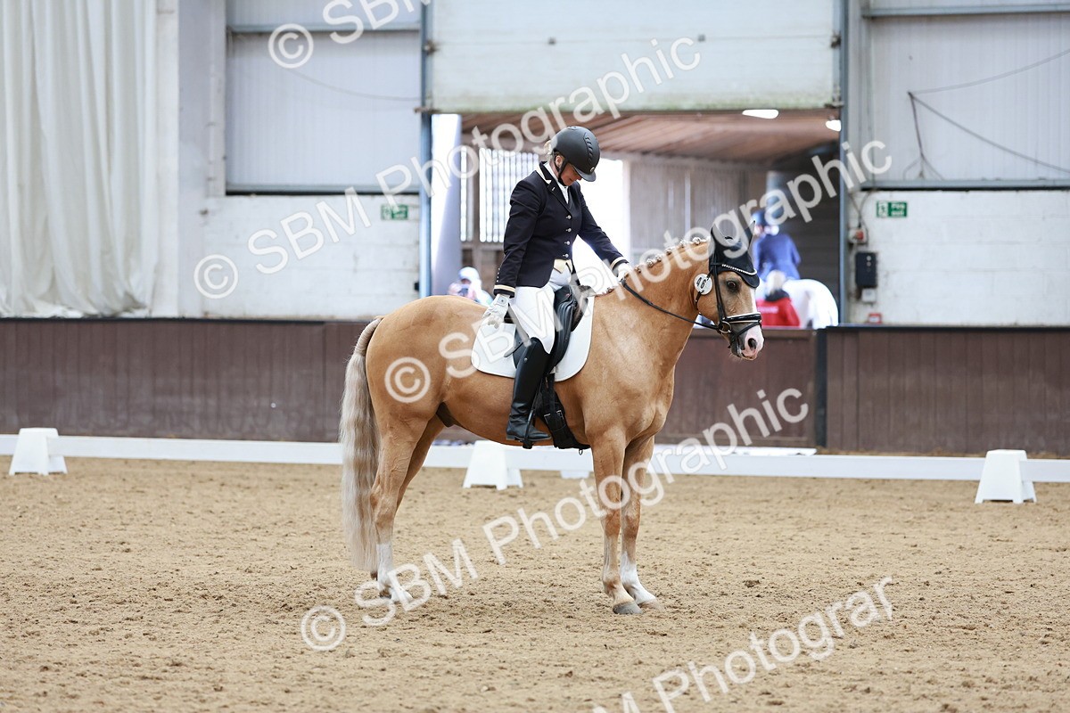 SBM_009835 - Class 6b - Novice 6 - 12.40-13.43