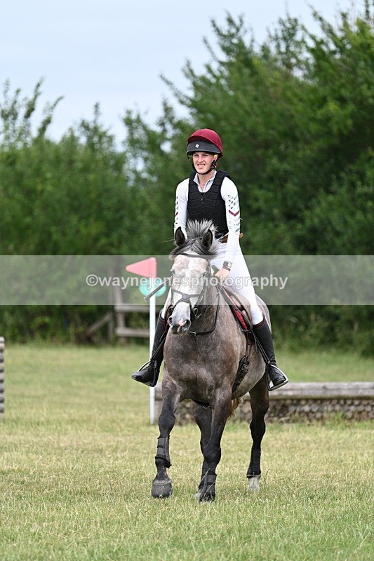 WJ7_5272 - 60cm XC Time 10:17 to 10:49