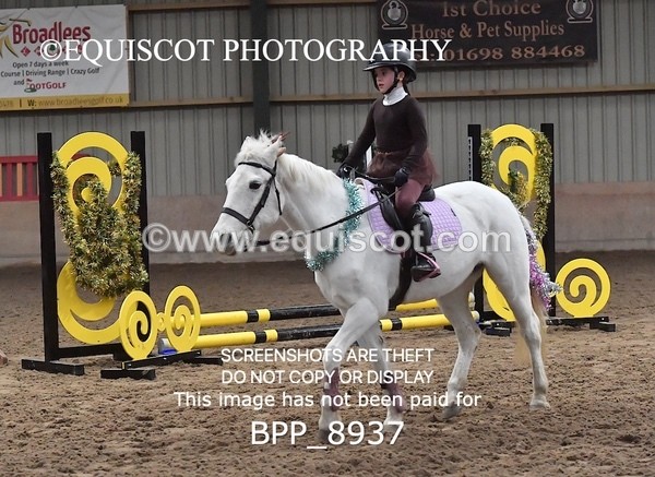 BPP_8937 - CLASS 1 Beginners Show Jumping
