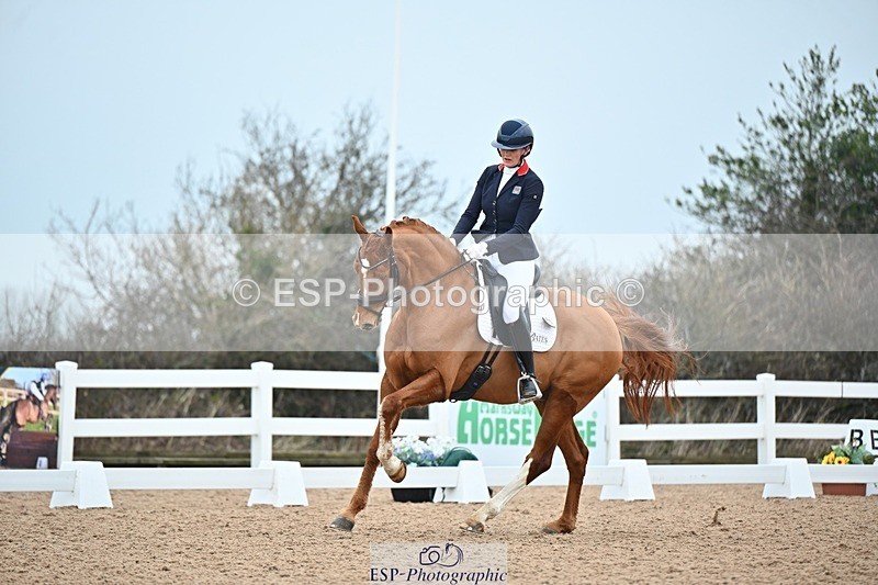 250214-094434-00672 - 161-Maddy.Frewin-Zevrado.Bliss