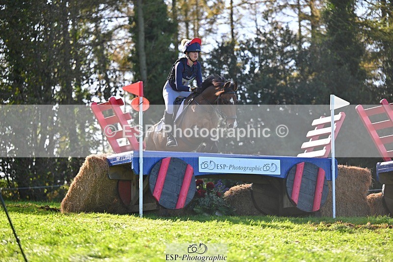 241026-125732-13442 - 450-Erin.Dovey-MONEYHILLS.PAGEANT