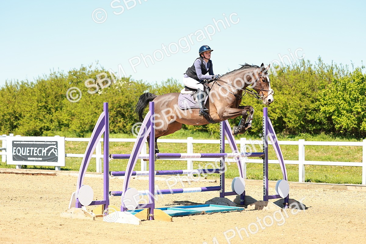 SBM_001130 - Class 4 - Senior Newcomers 1.10m