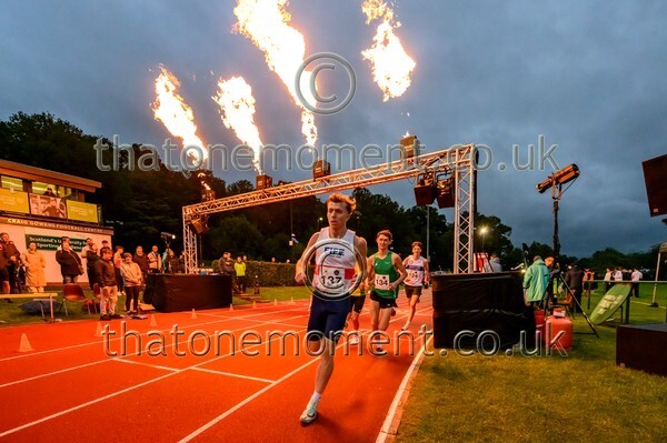 Monument25-921214 - Set Five