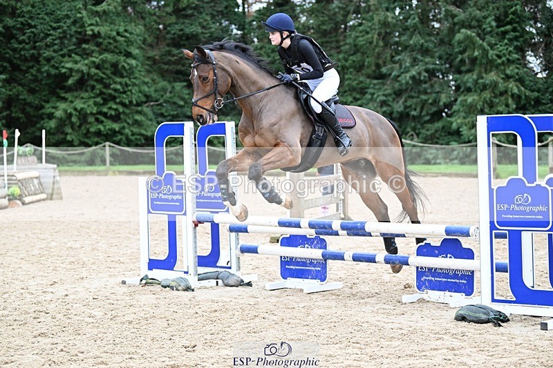 241116-113801-01052 - Cls 2 80-85cm 11.30 to End