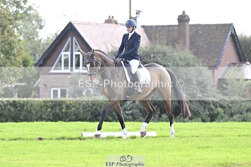 241025-133115-09472 - 378-Fern.Hordern-SHES.ALL.THAT