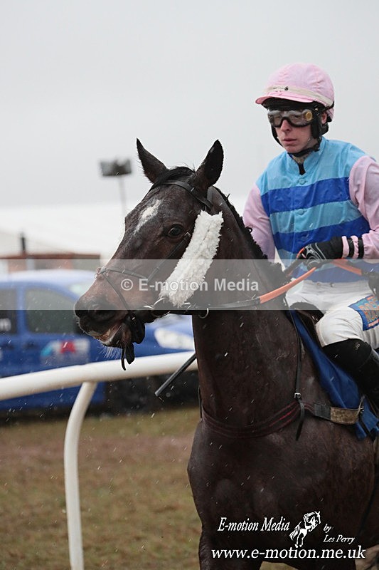 PtP 260125 1028 - Cocklebarrow Point-to-Point racing with the Heythrop Hunt 26/01/25